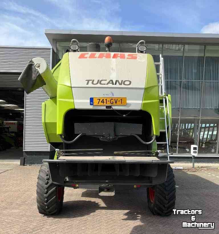 Maaidorser Claas Tucano 320 2WD Combine