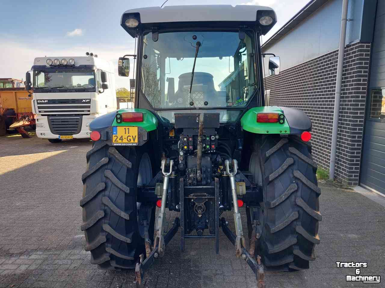 Traktoren Deutz-Fahr Agrofarm 430 TTV