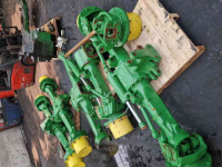 Gebruikte onderdelen van tractoren John Deere R serie, axles for parts