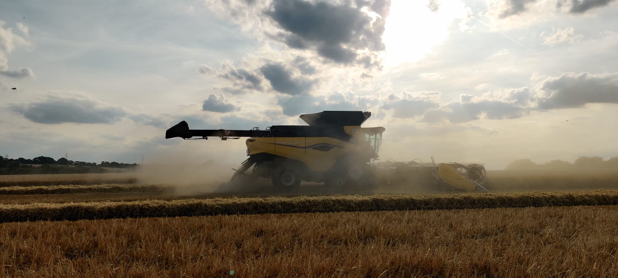 New Holland presenteert officieel CR10 maaidorser | LandbouwMechanisatie