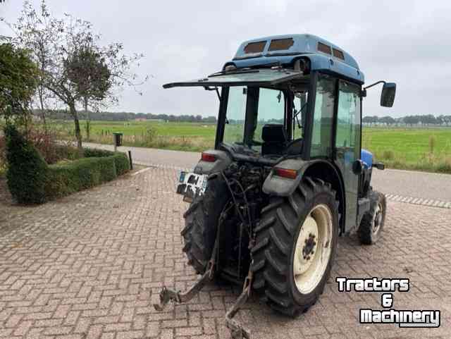 Traktoren New Holland TN75V