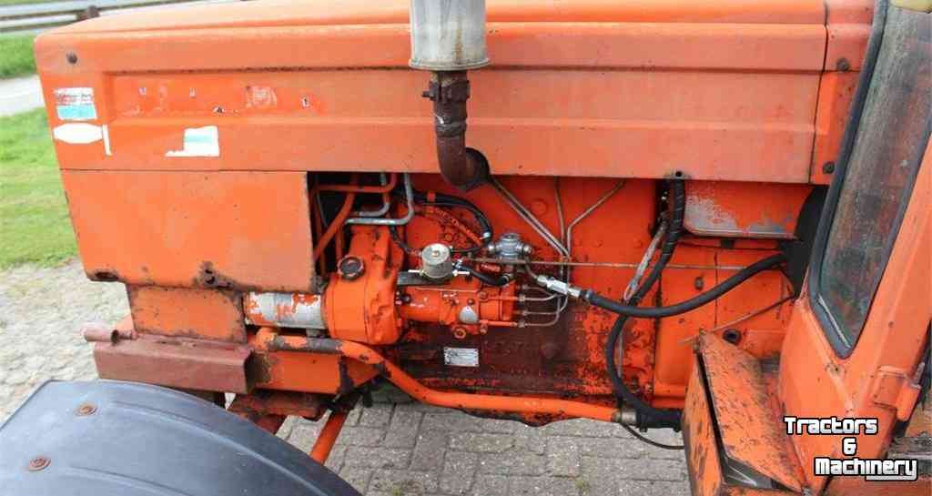 Traktoren Renault 781 2WD Tractor