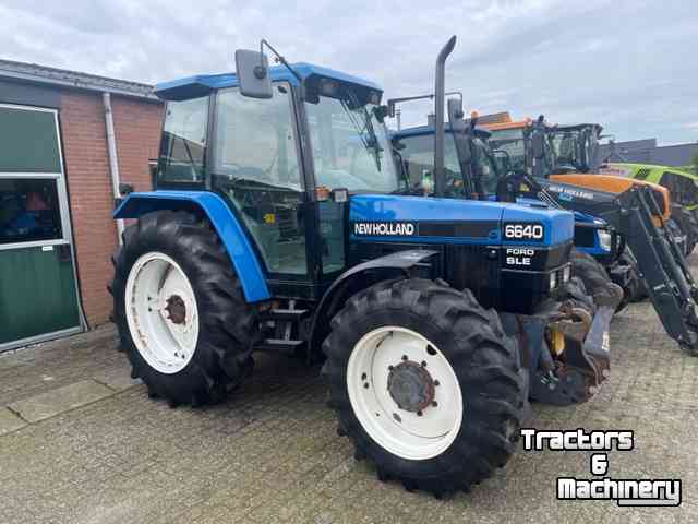 Traktoren New Holland 6640 SLE