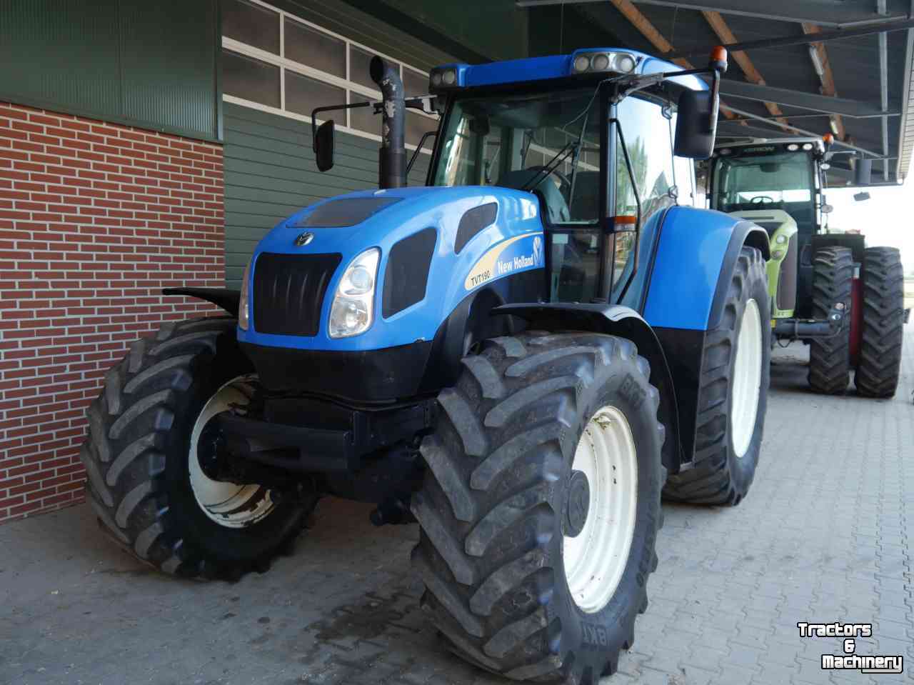 Traktoren New Holland TVT 190