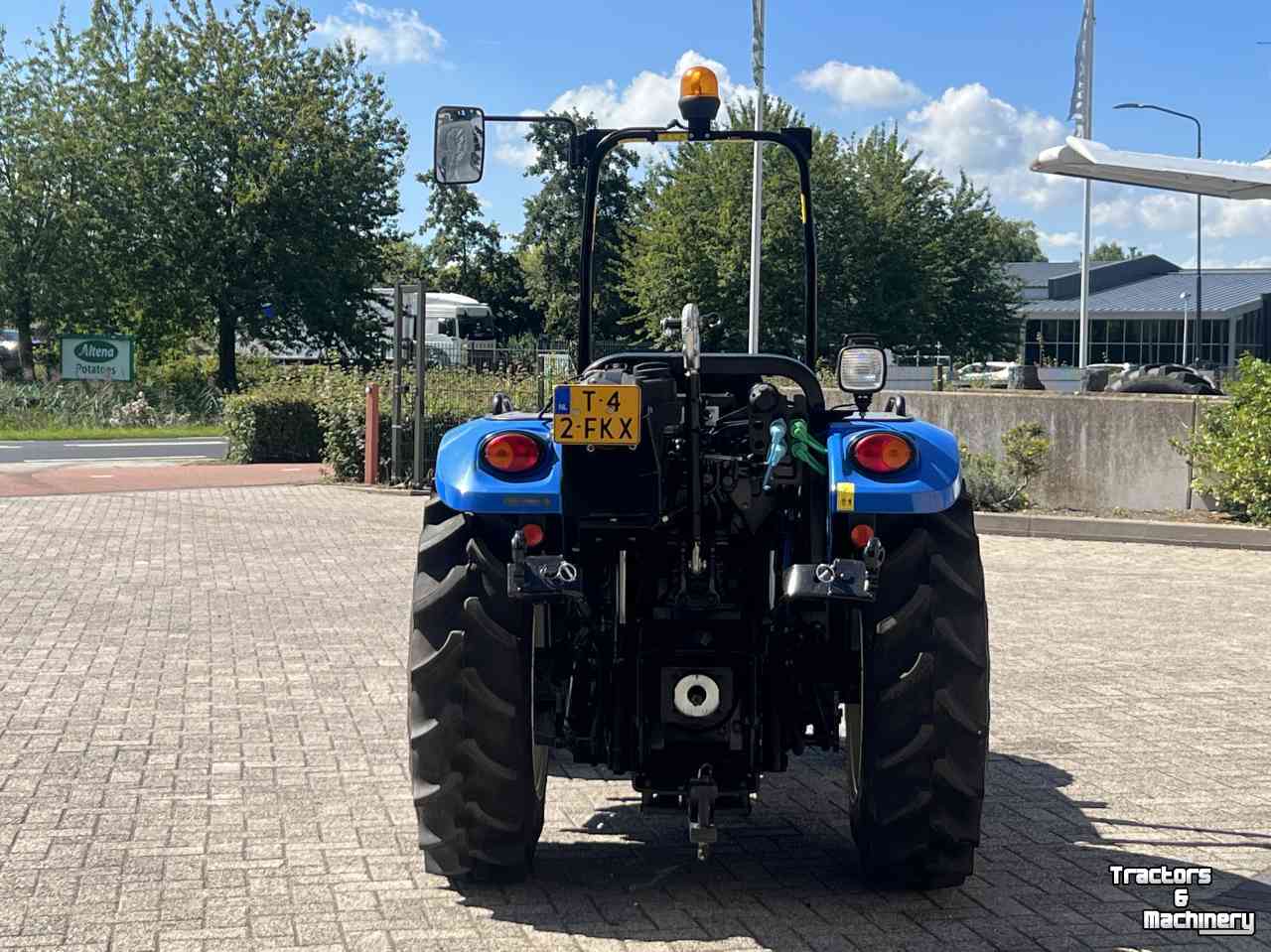 Traktoren New Holland TT 75j junior  2-WD Beugel kruip 140cm Breed