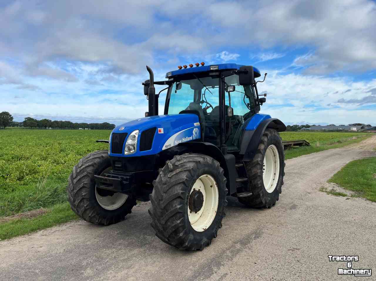 Traktoren New Holland TS115A