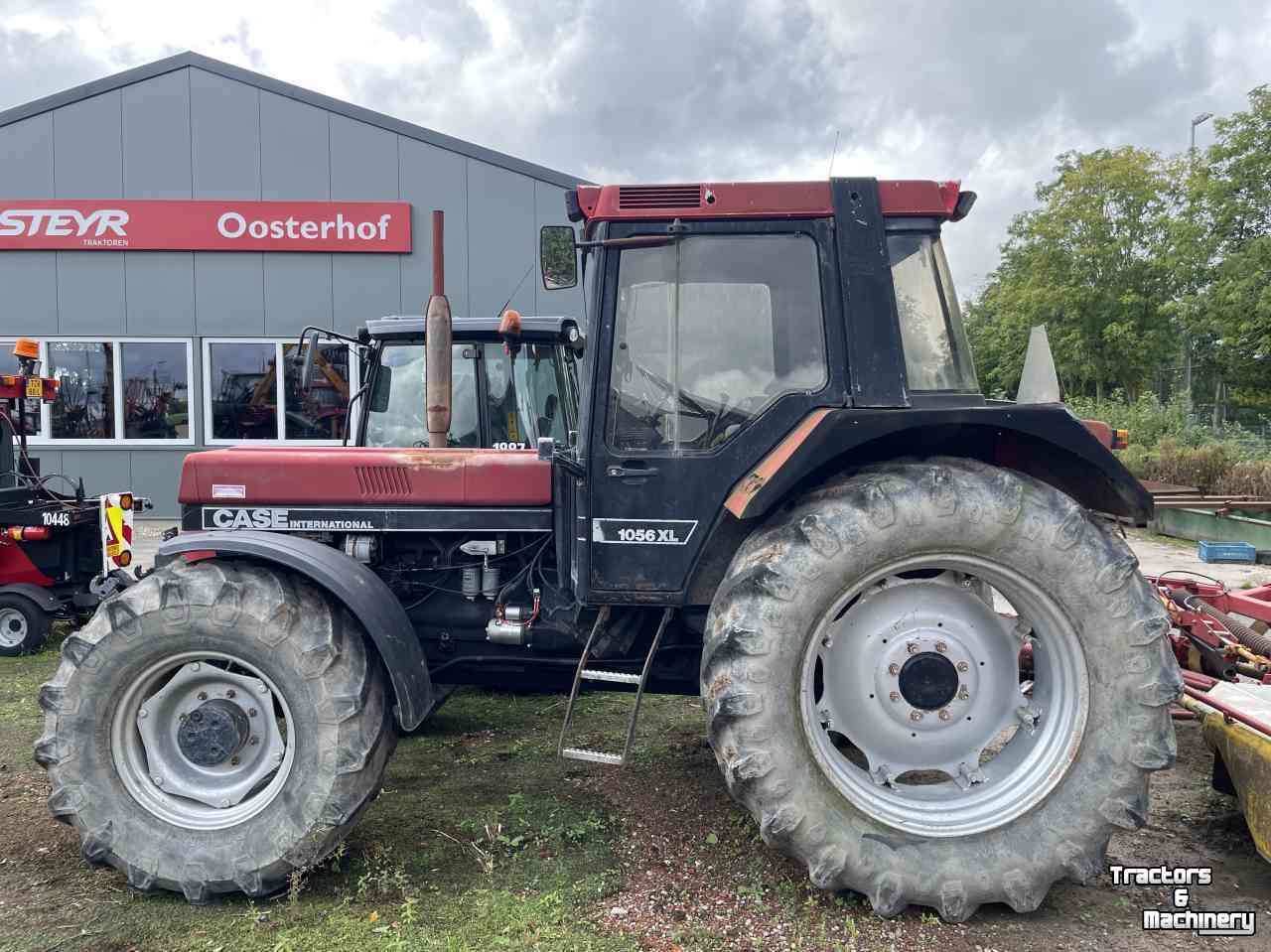 Traktoren Case-IH 1056XL