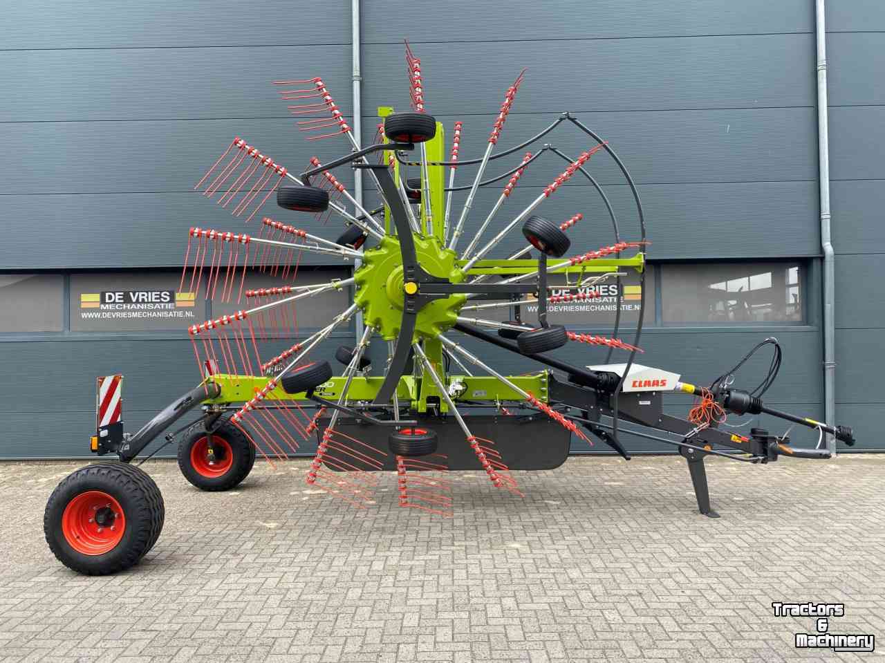 Rugger / Hark Claas LINER 2900 DEMO 6 wielig