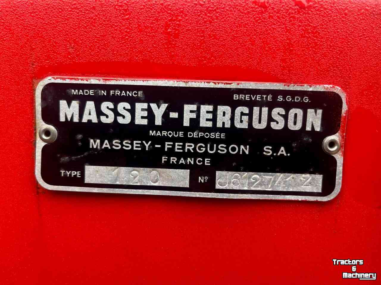 Persen Massey Ferguson 120