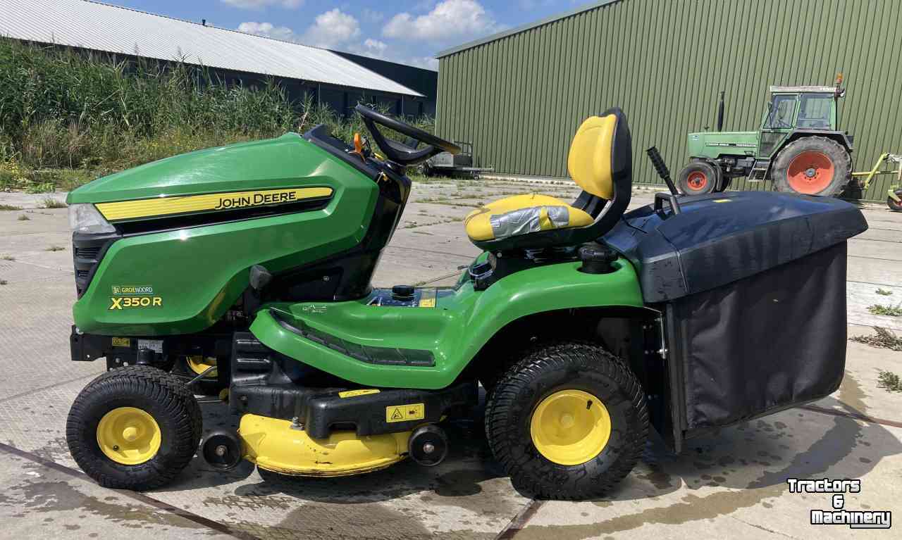 Zelfrijdende maaier John Deere X 350 R Zitmaaier