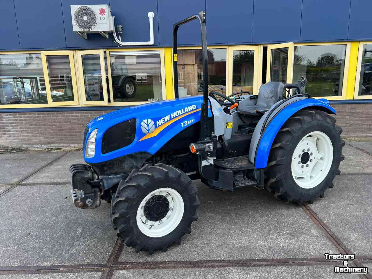 Traktoren New Holland T3.55F tractor trekker tracteur