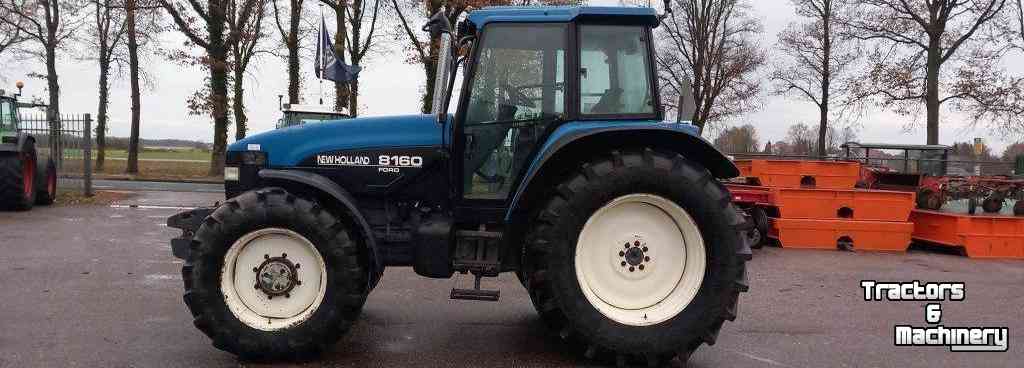 Traktoren New Holland 8160 Tractor