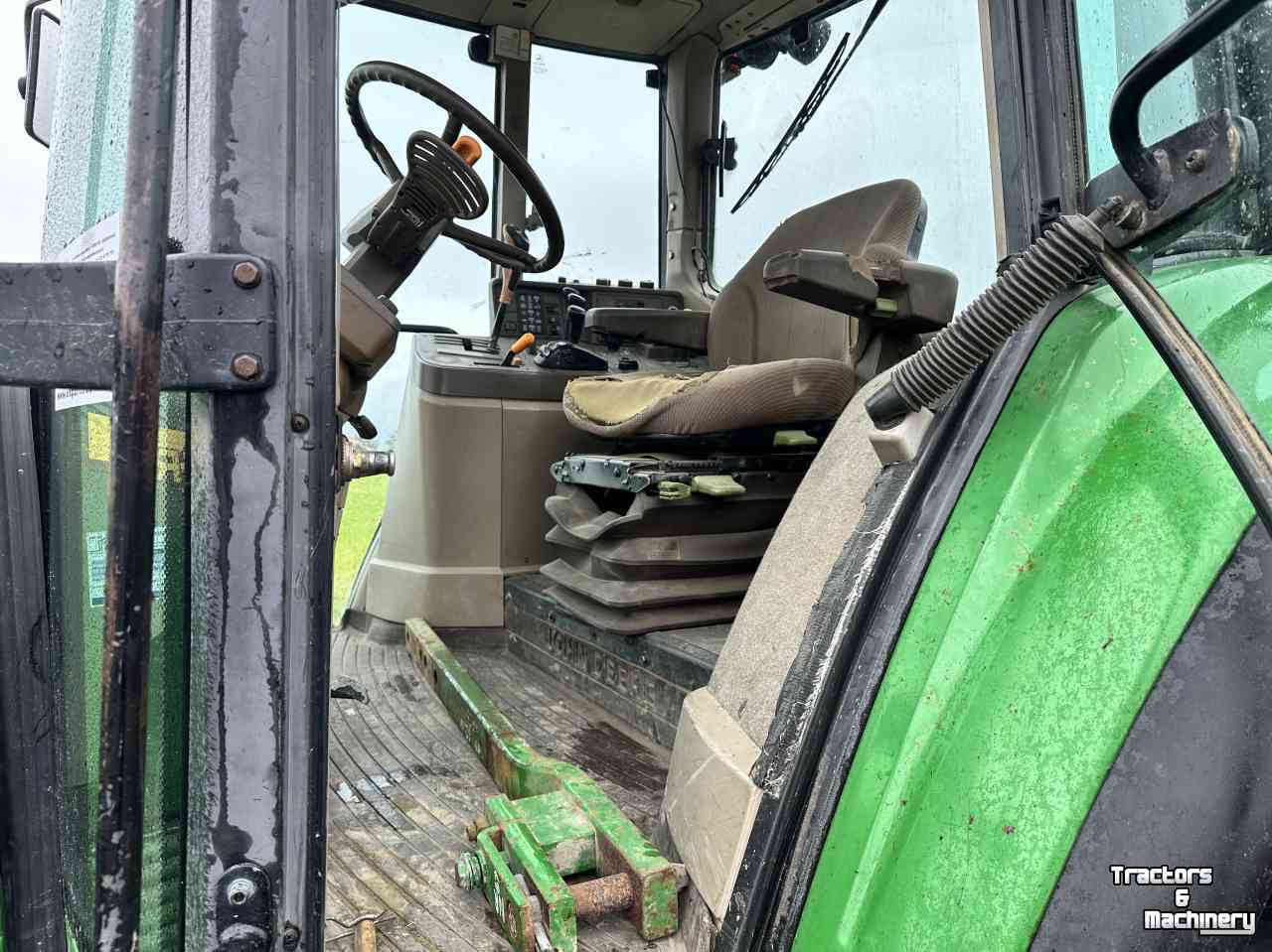 Traktoren John Deere 6320