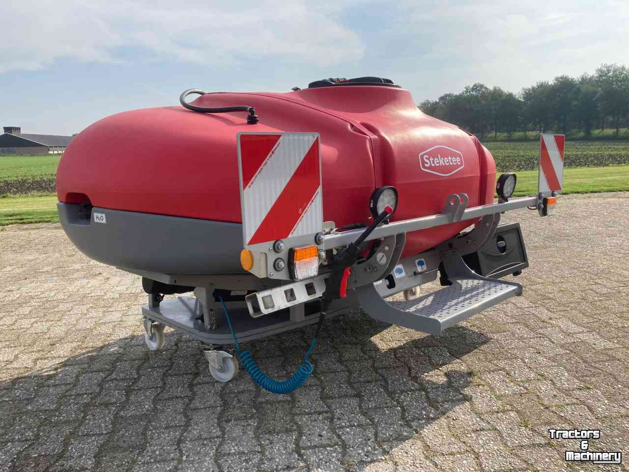 Gedragen Veldspuit Steketee Sprayhub 1100 liter fronttank