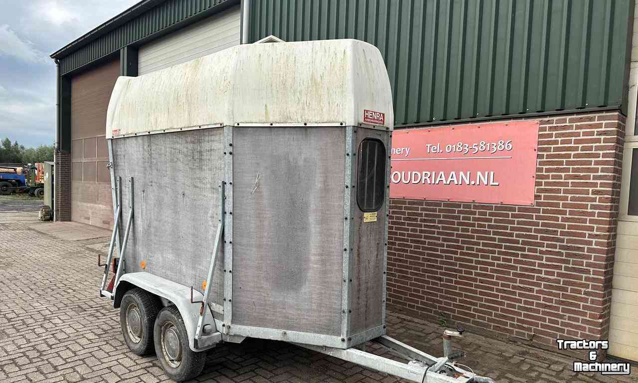 Veewagen  Paardentrailer