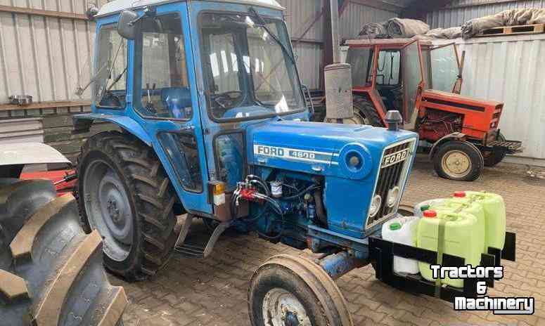 Traktoren Ford 4600 2WD Tractor