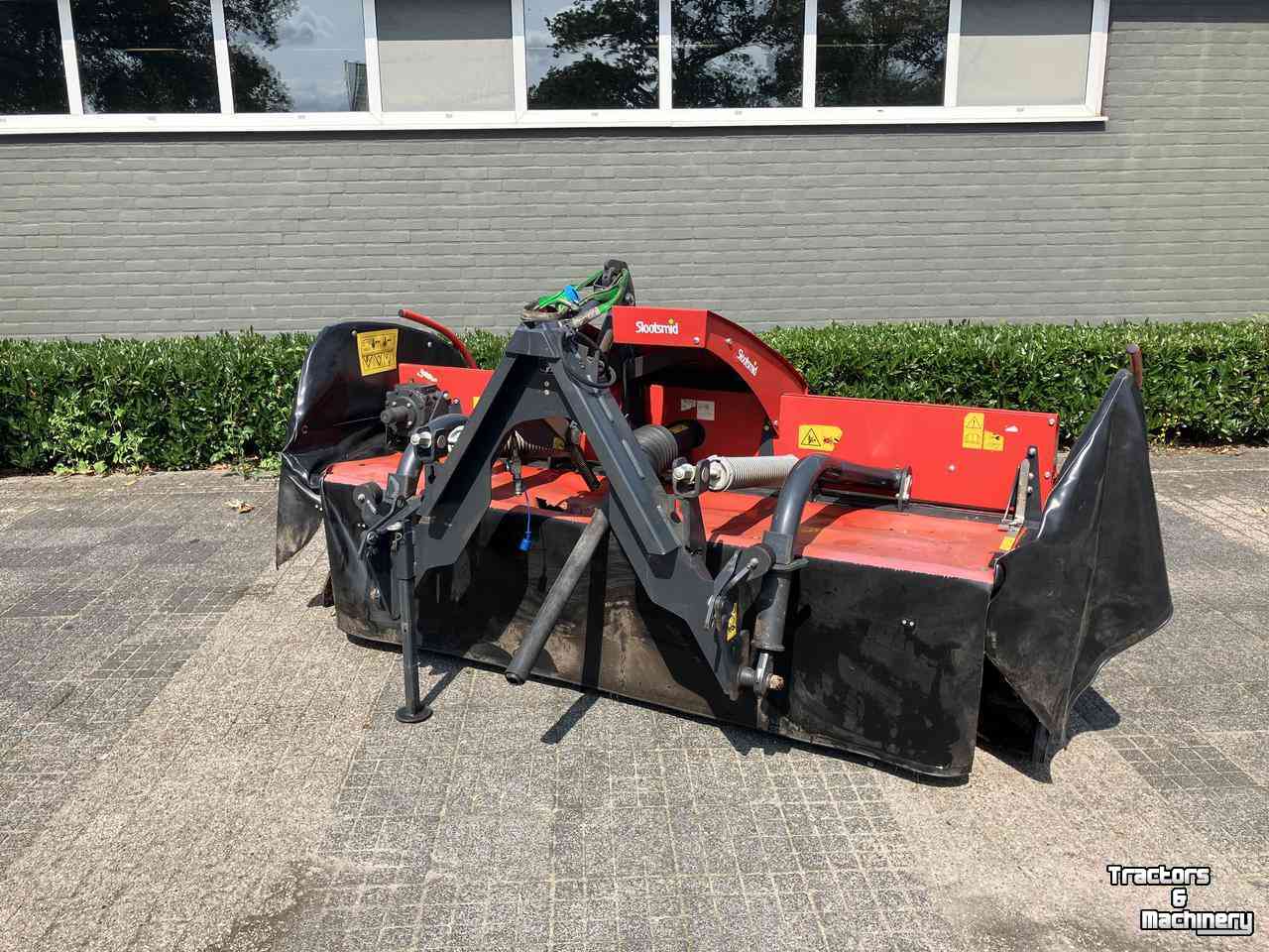 Maaier Vicon frontmaaier 328 F