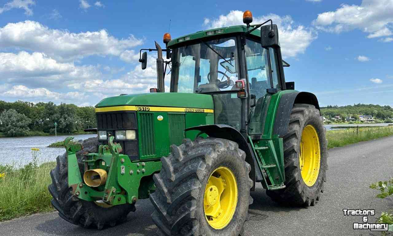 Traktoren John Deere 6510 Powerquad Tractor