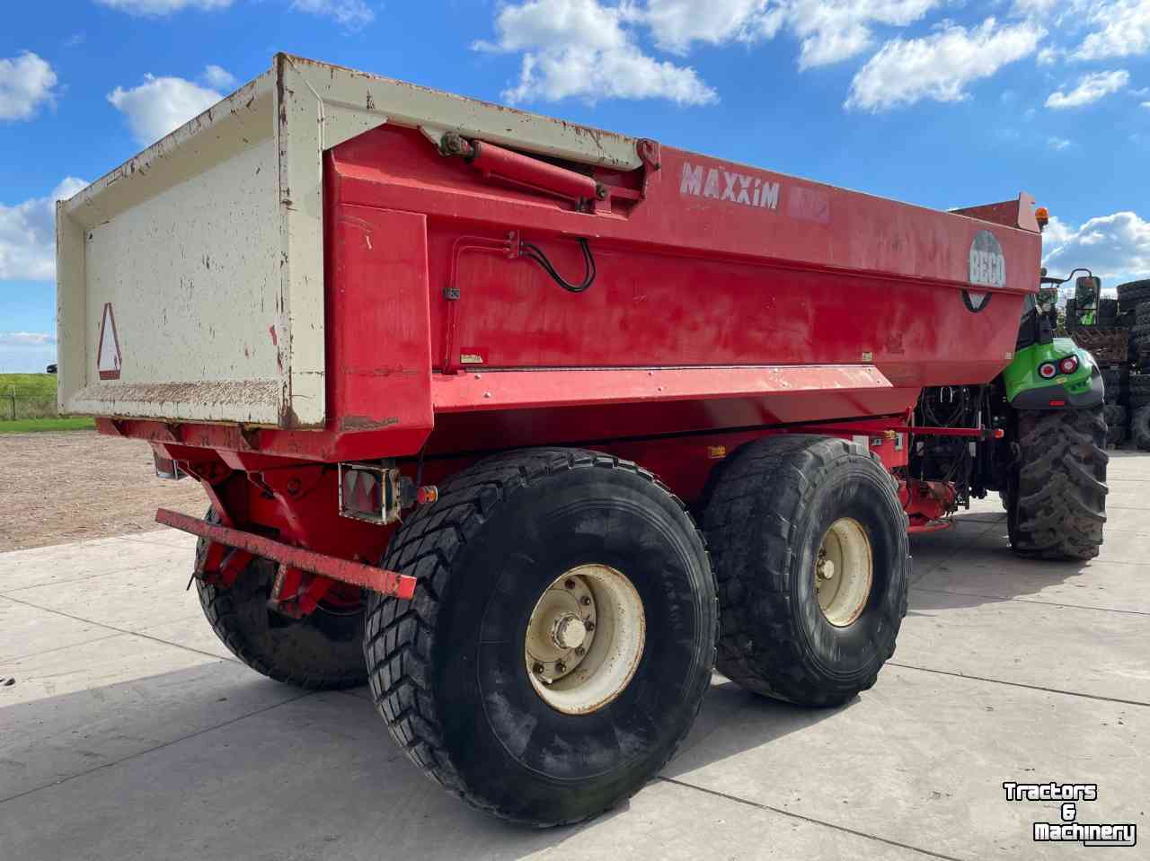 Gronddumper / Zandkipper Beco Maxxim 240