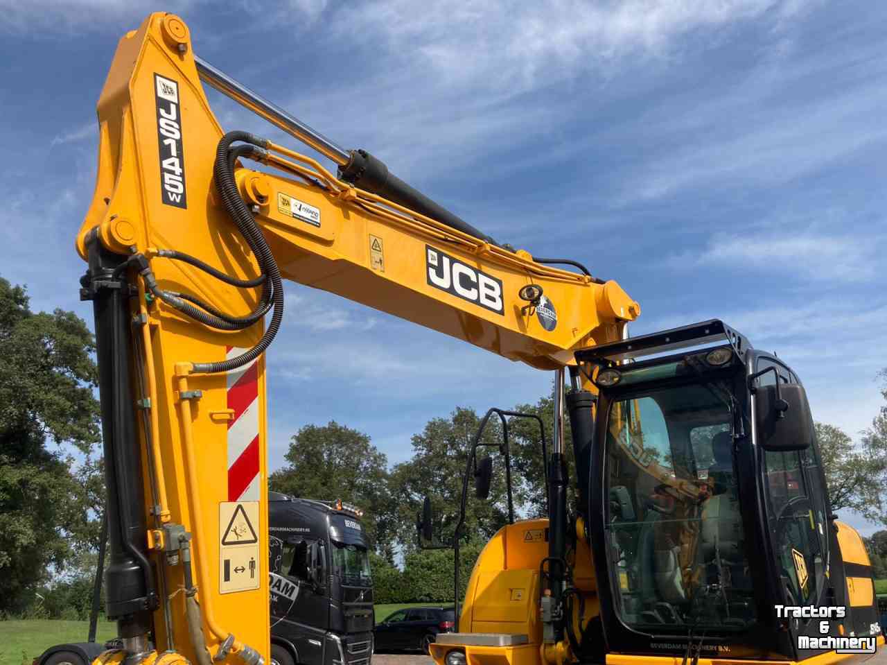 Bandenkraan JCB JS145W