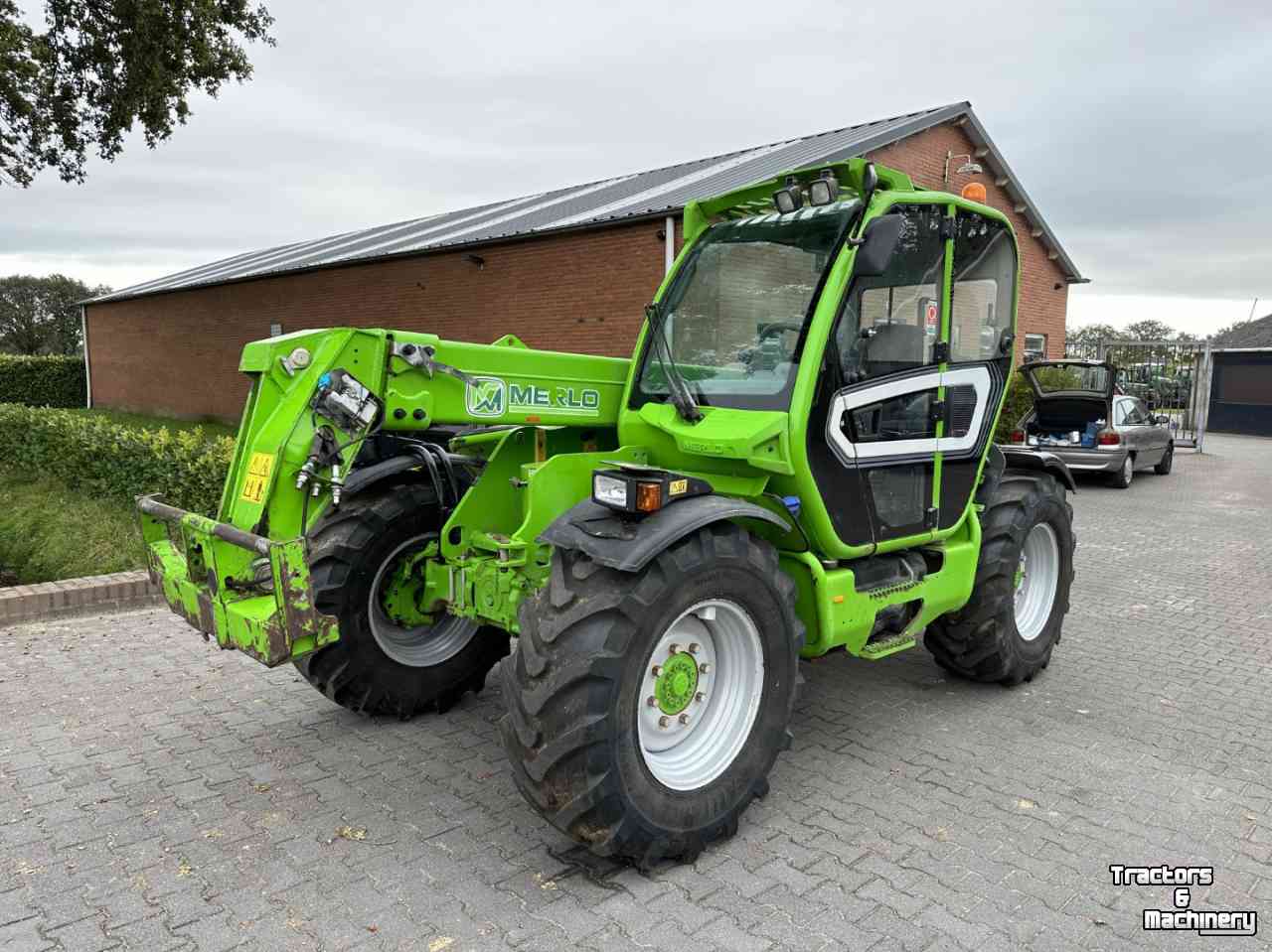 Verreiker Merlo TF 42.7 verreiker