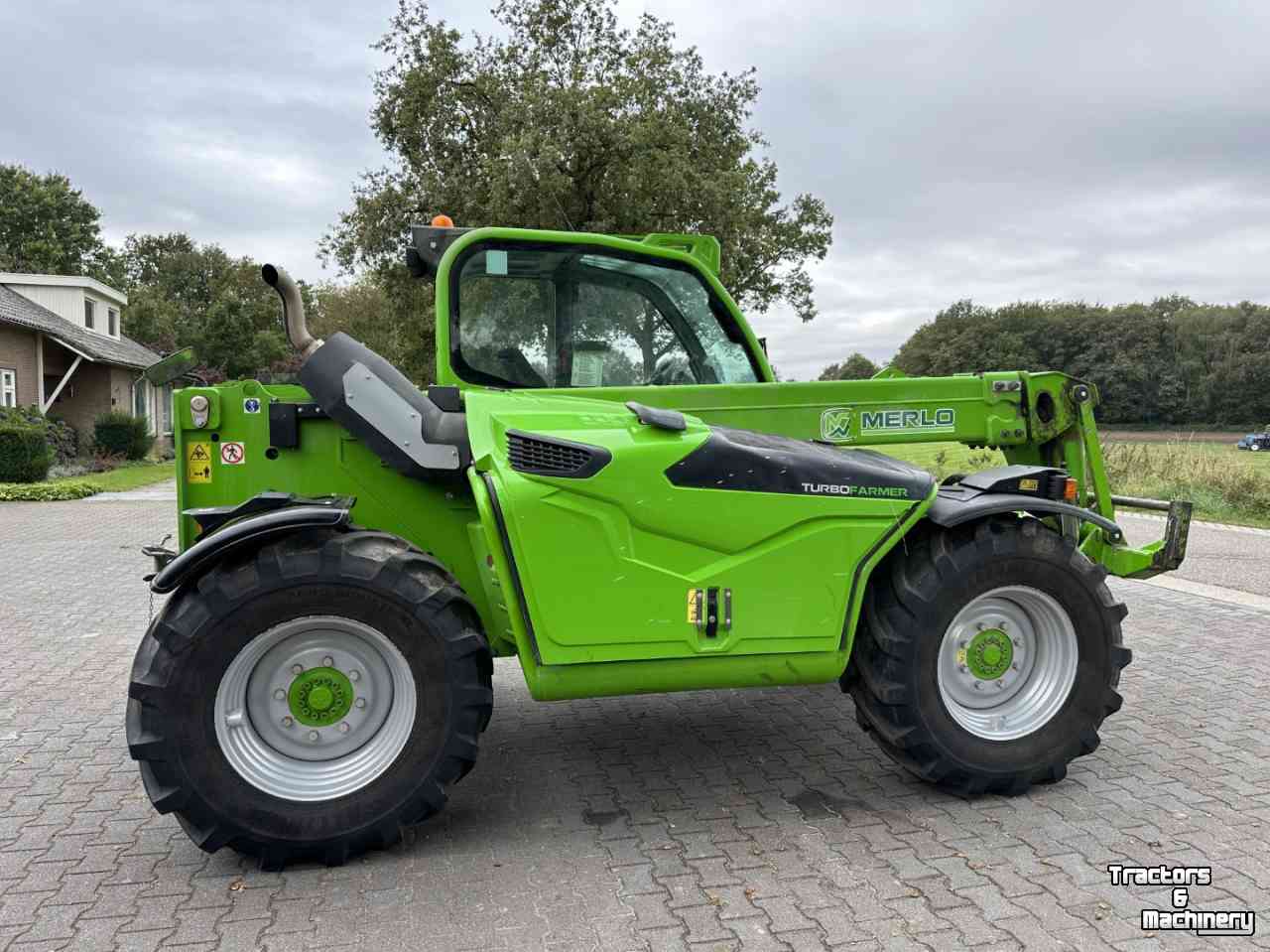 Verreiker Merlo TF 42.7 verreiker