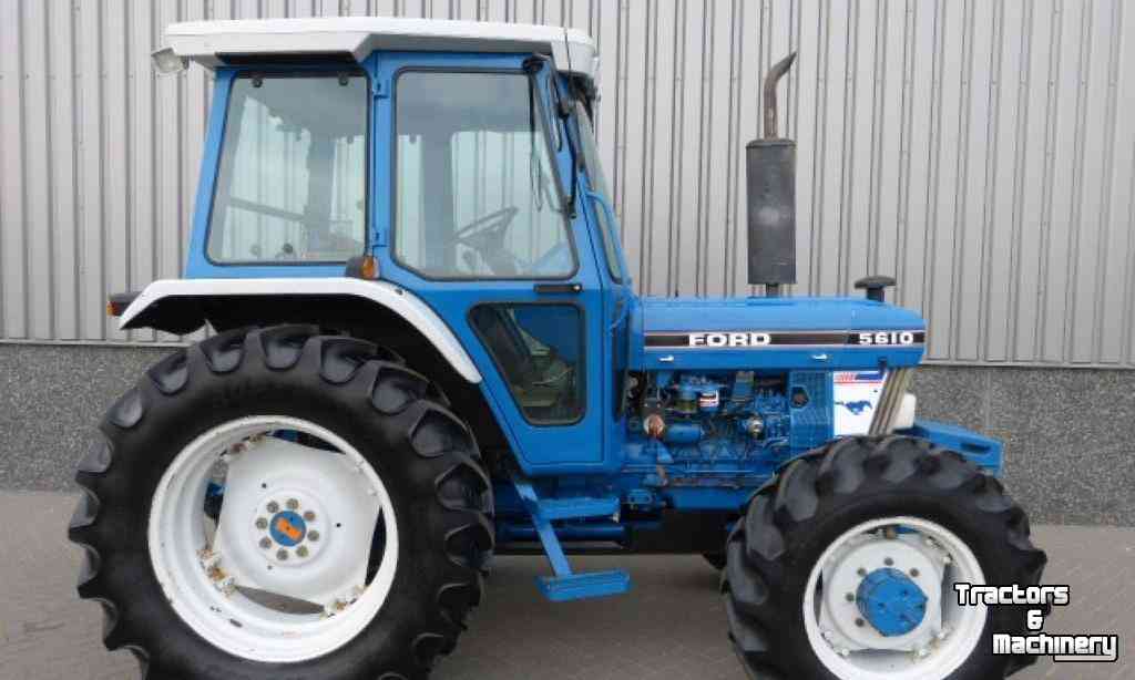 Traktoren Ford 5610 4WD Tractor