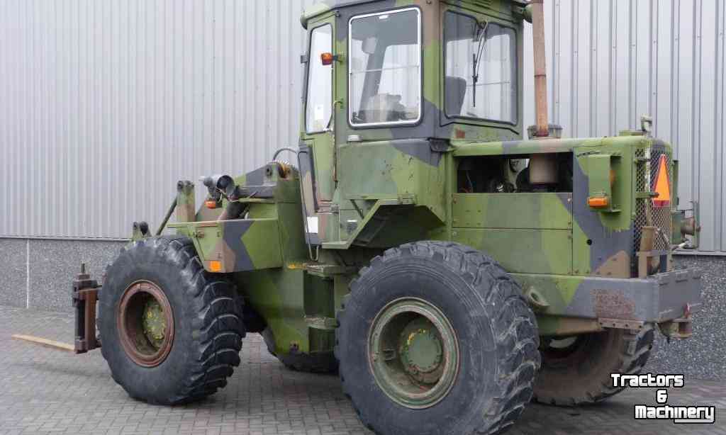 Shovel / Wiellader Caterpillar 930 Wheel Loader Ex Army