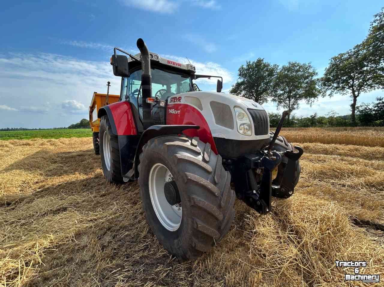 Traktoren New Holland TVT 145 (Steyr kleuren)