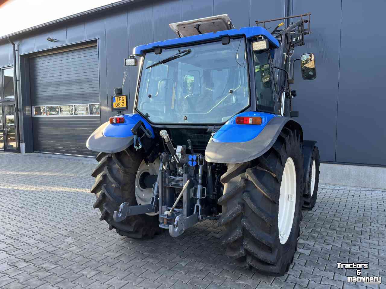 Traktoren New Holland TL90