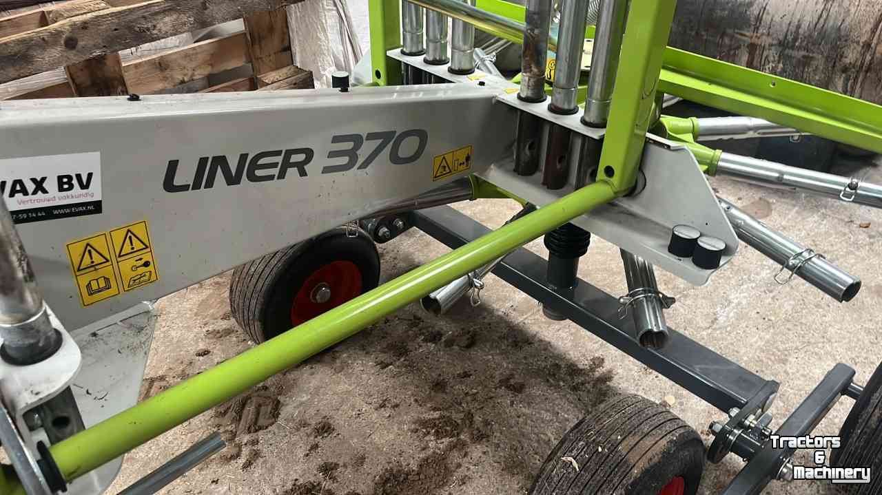 Rugger / Hark Claas Liner 370