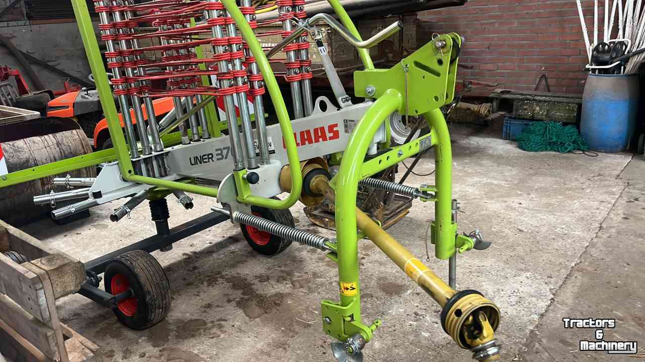 Rugger / Hark Claas Liner 370