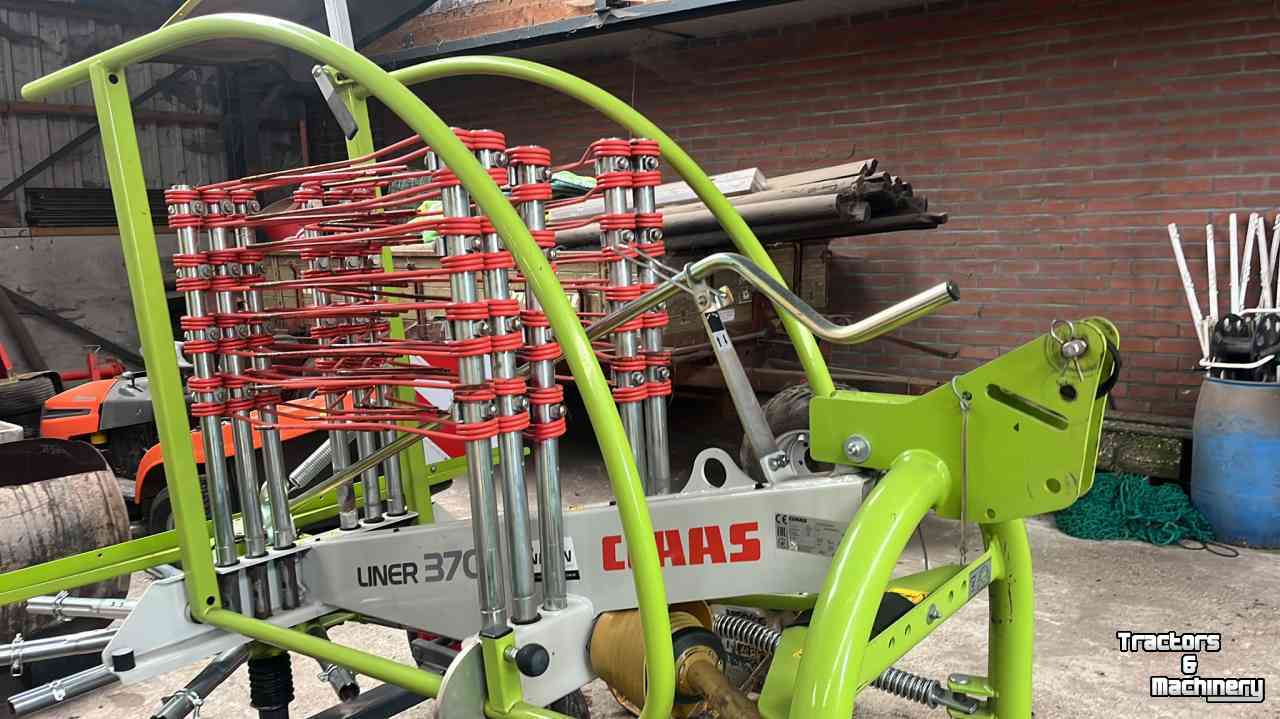 Rugger / Hark Claas Liner 370