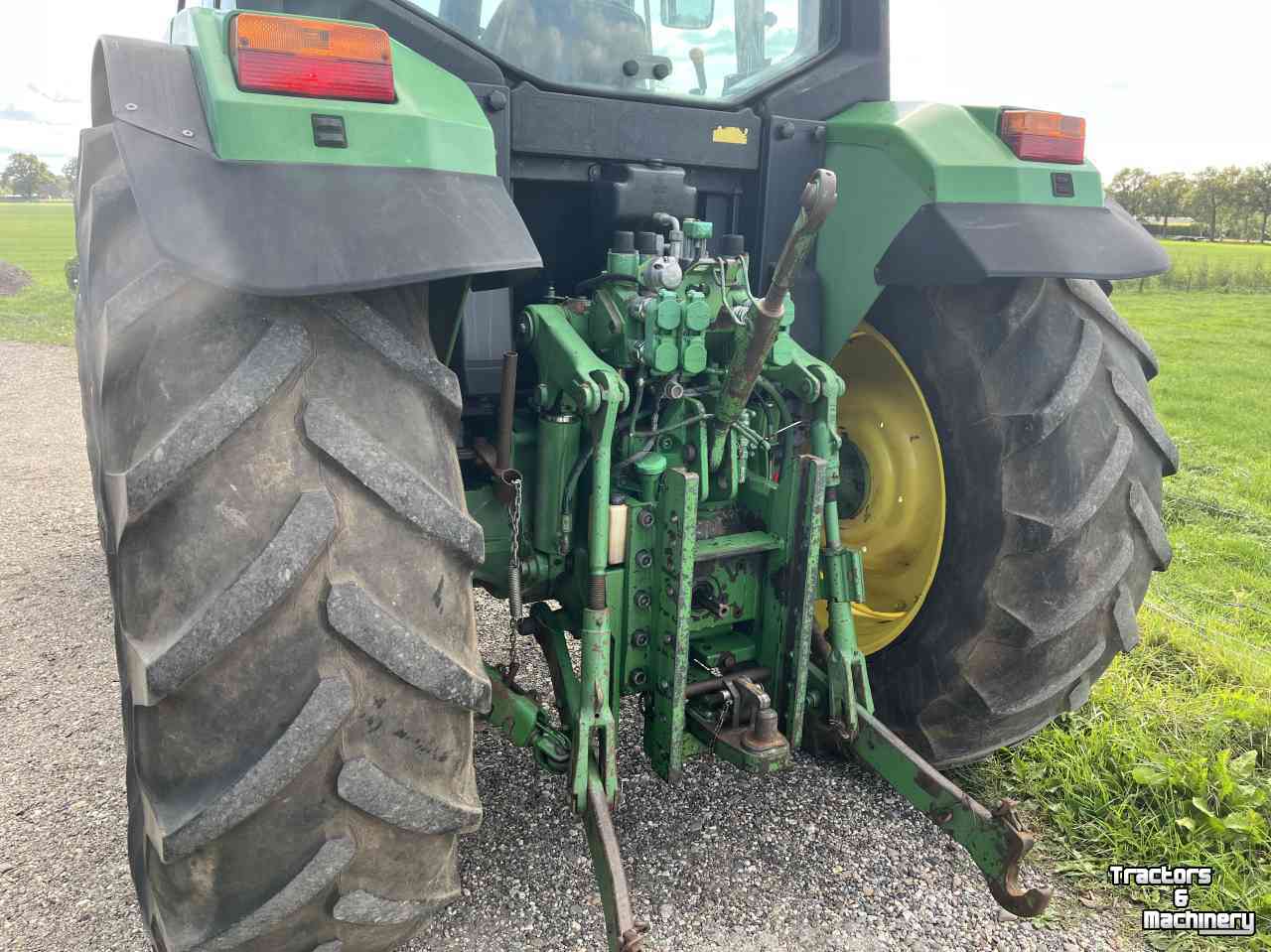 Traktoren John Deere 6210