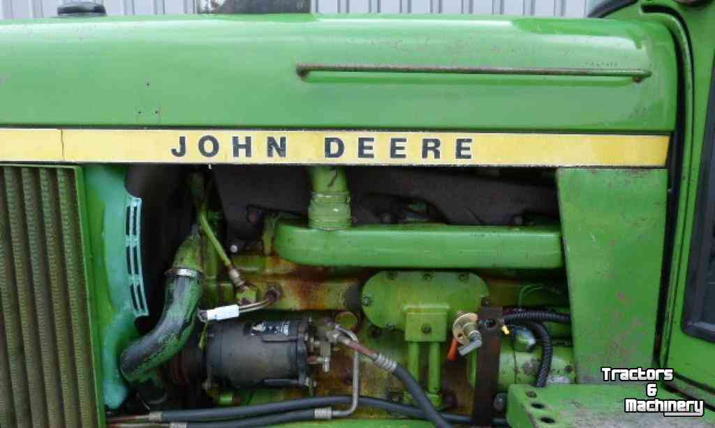 Traktoren John Deere 4230 2wd Powershift Tractor