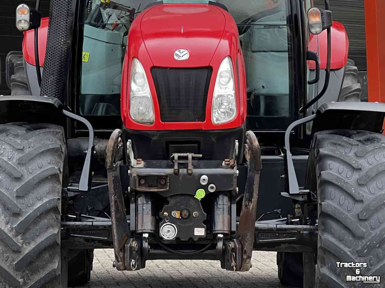Traktoren New Holland T 6020EC Kruip Airco Fronthef+pto