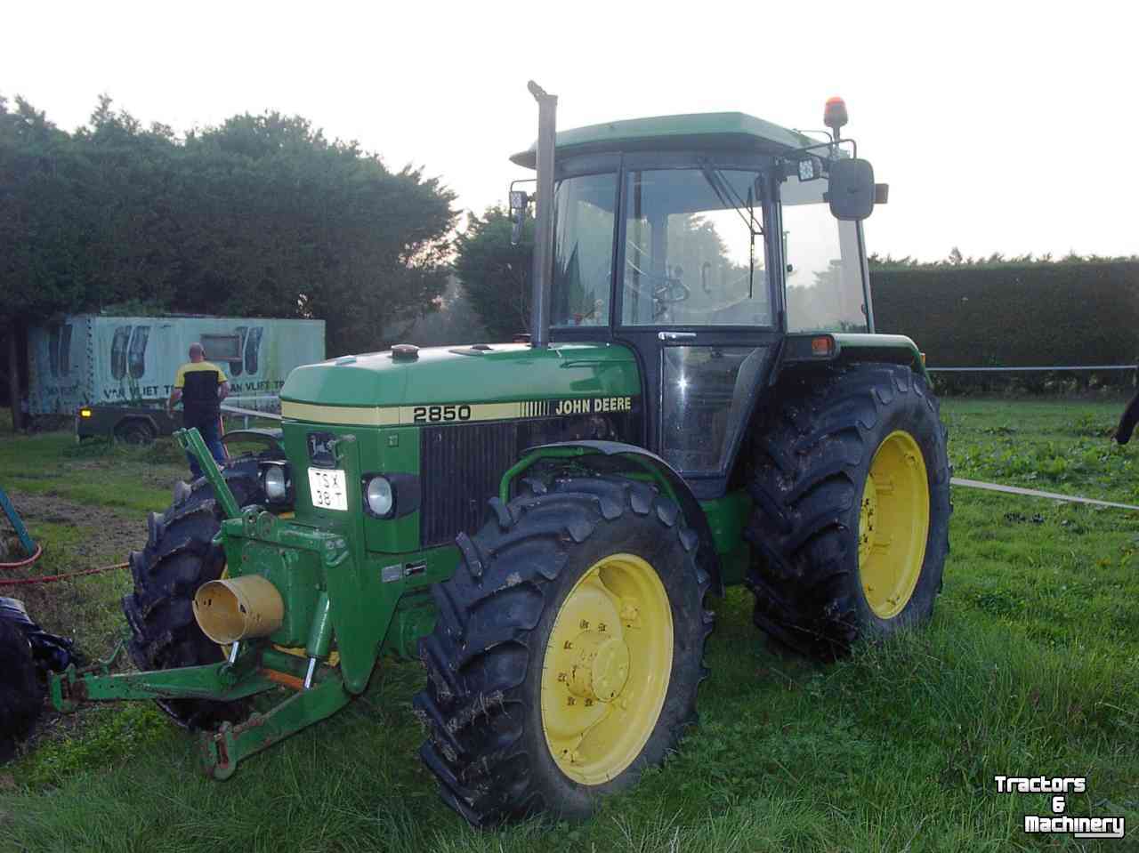 Traktoren John Deere 2850