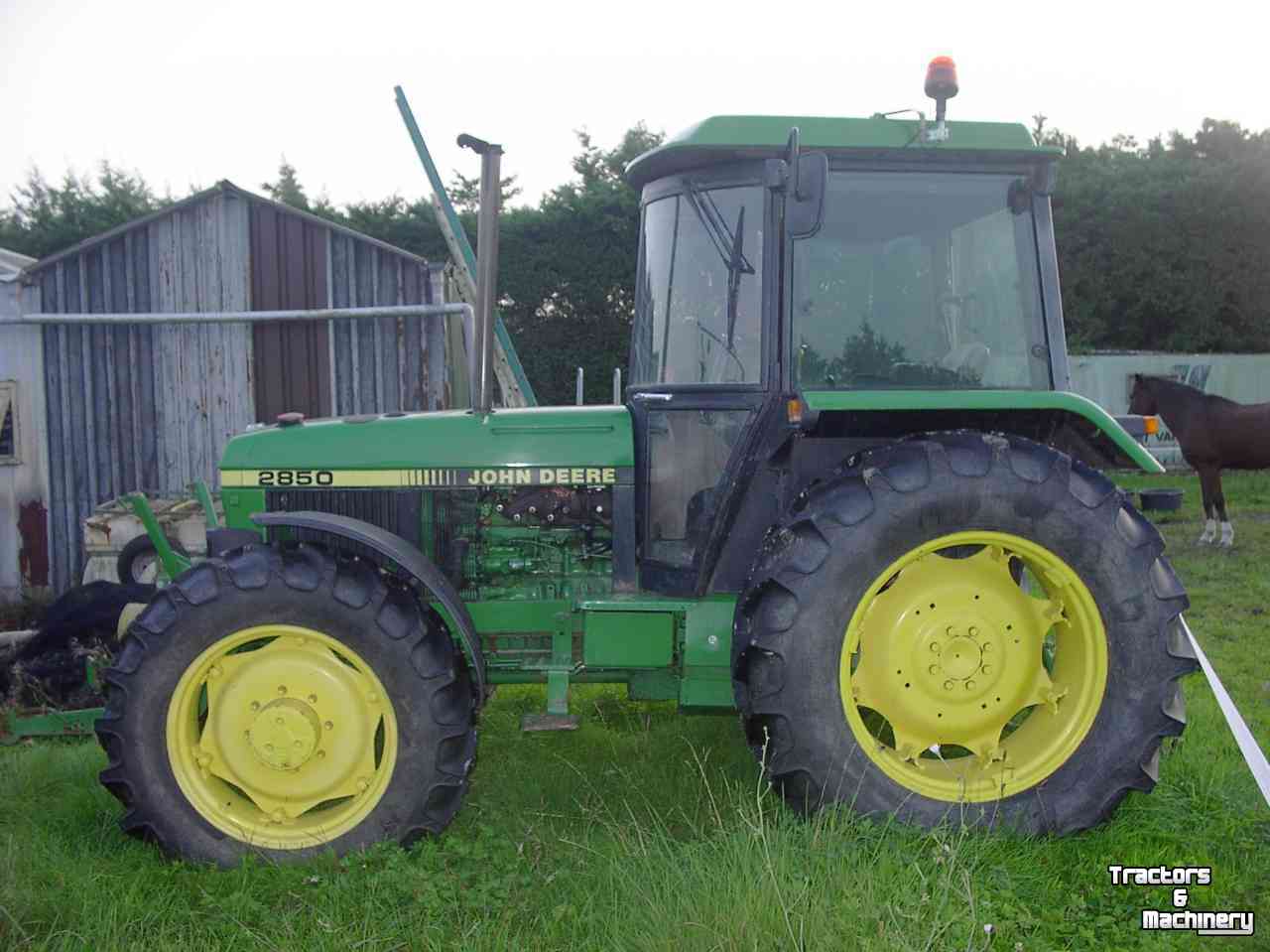 Traktoren John Deere 2850