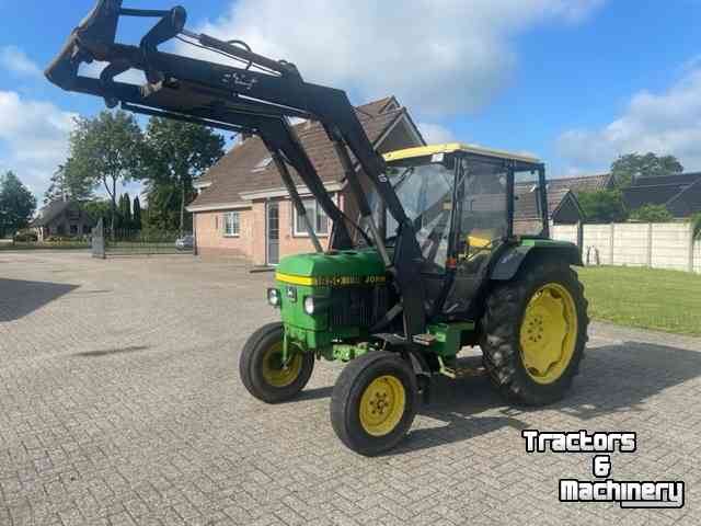 Traktoren John Deere 1850 + frontlader