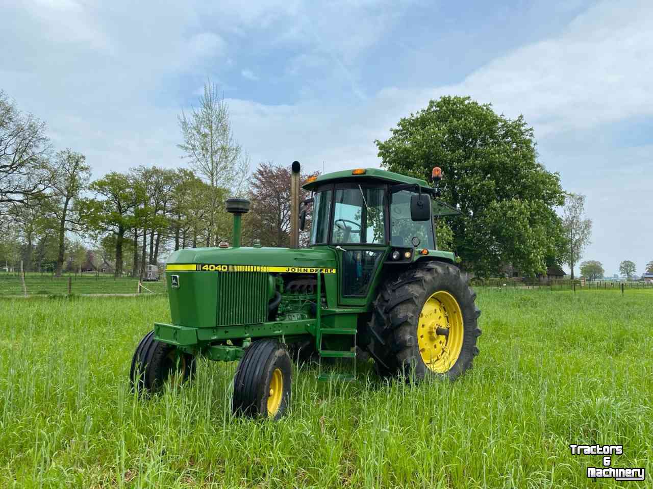 Traktoren John Deere 4040