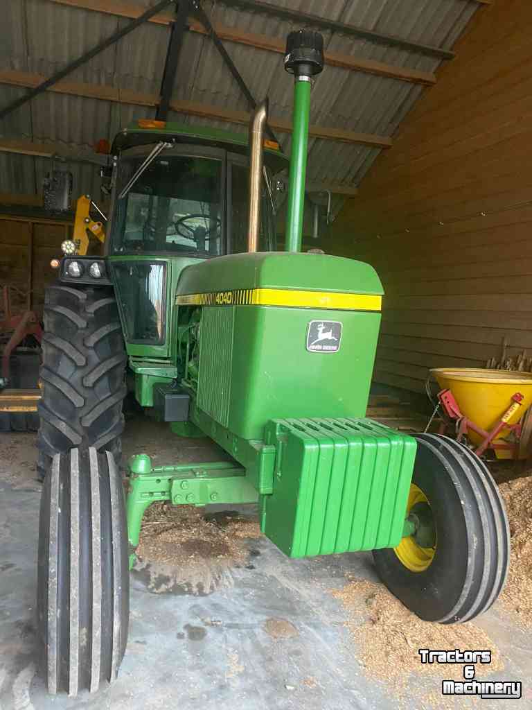 Traktoren John Deere 4040