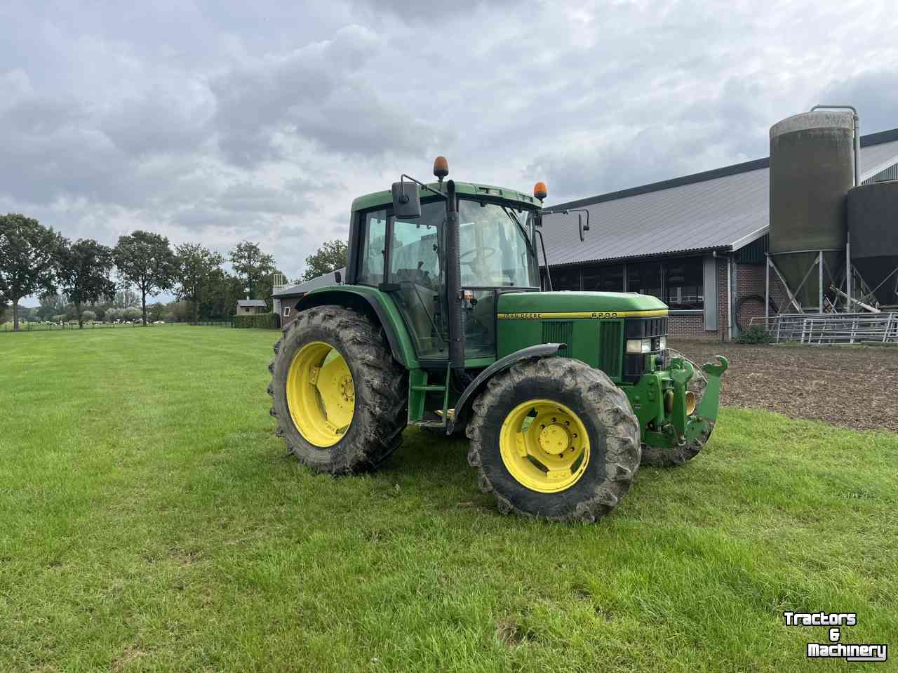 Traktoren John Deere 6200