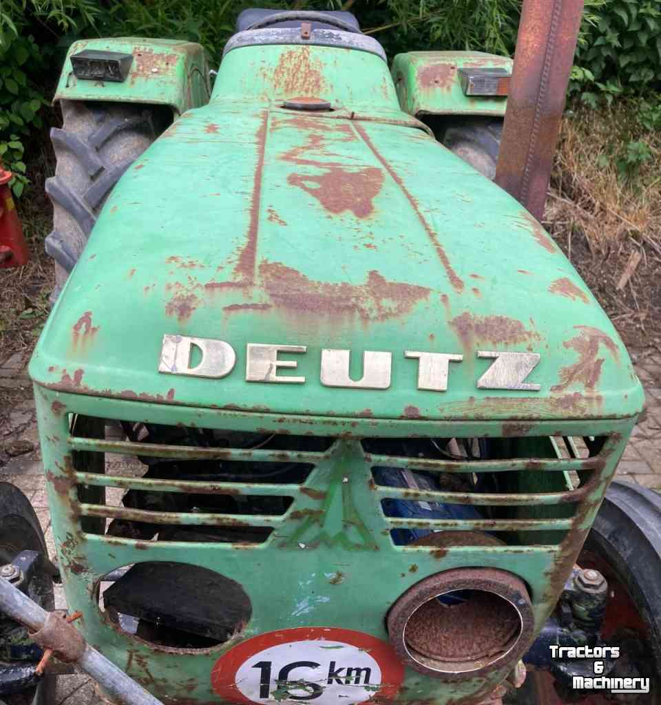 Traktoren Deutz-Fahr D4006