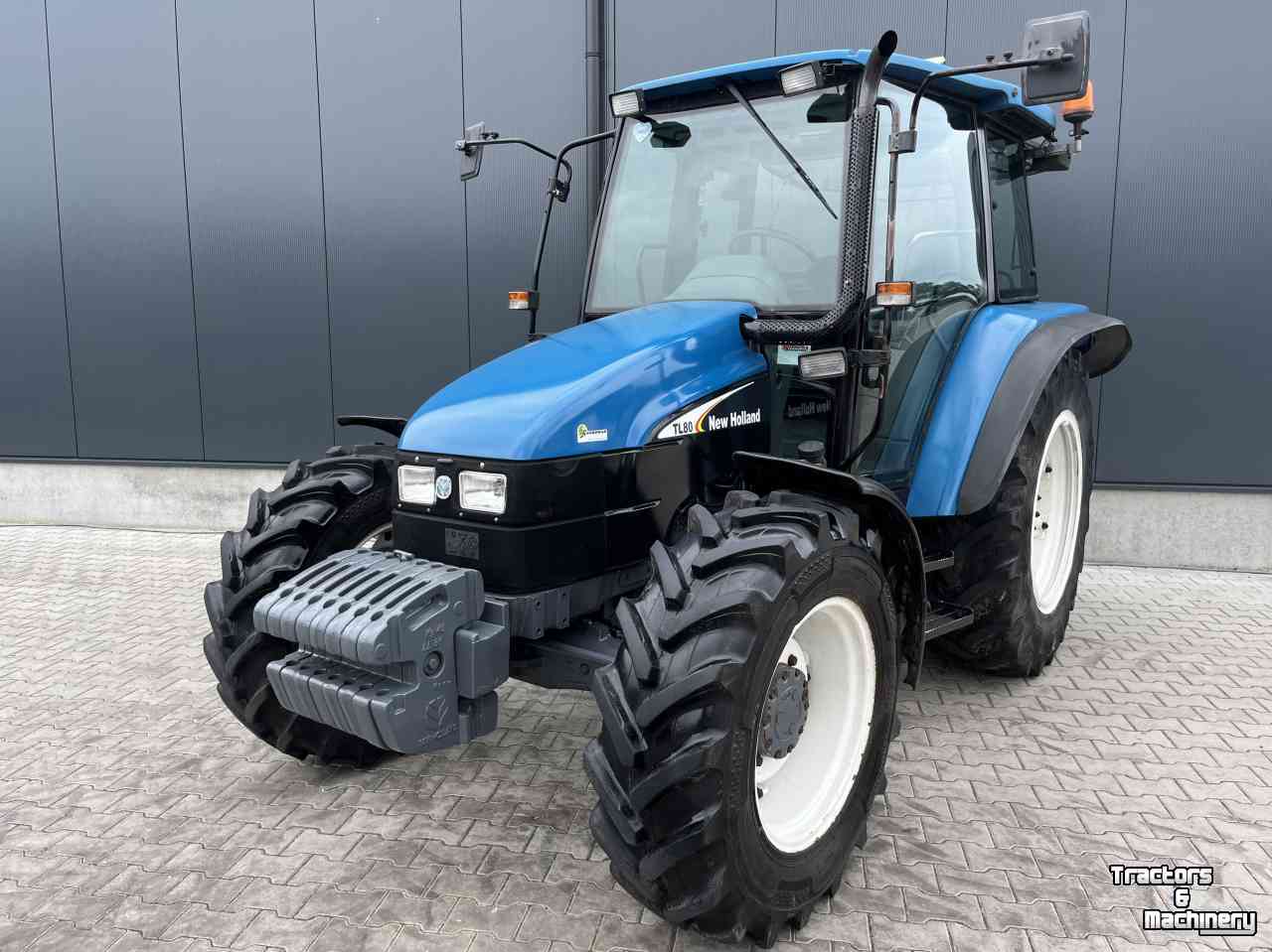 Traktoren New Holland TL80