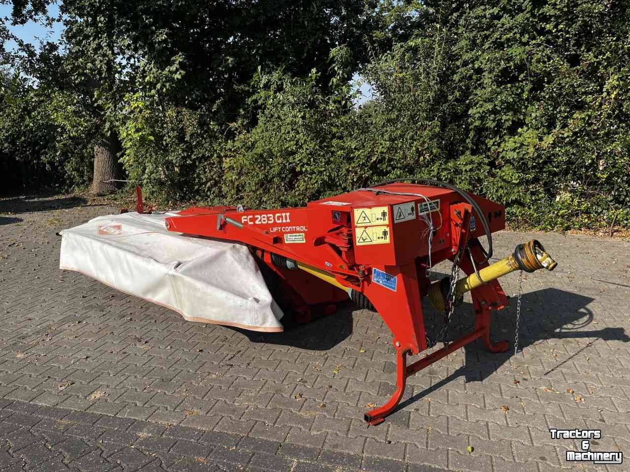 Maaier Kuhn FC 283 GII Lift control