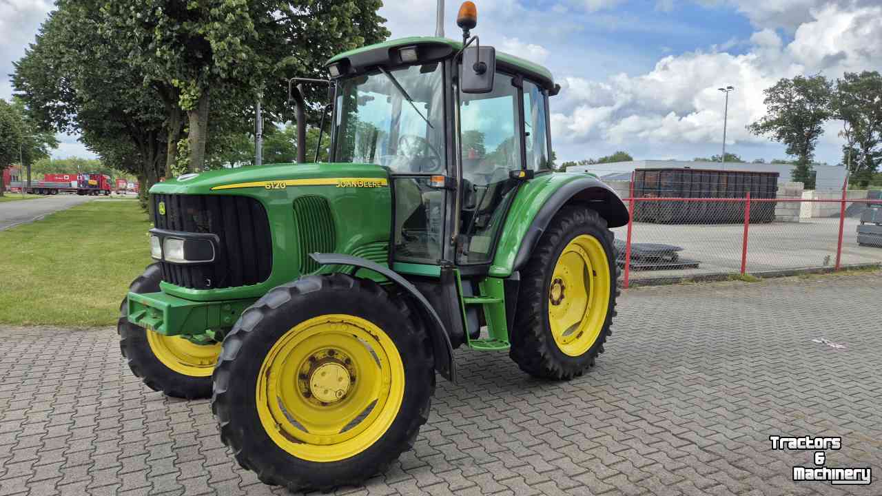 Traktoren John Deere 6120 SE met kruip en maar 4850uur!!