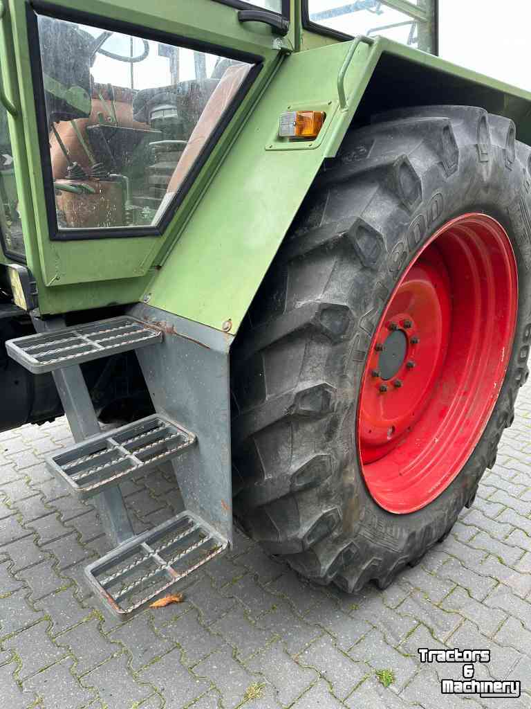 Traktoren Fendt Favorit 611 LS