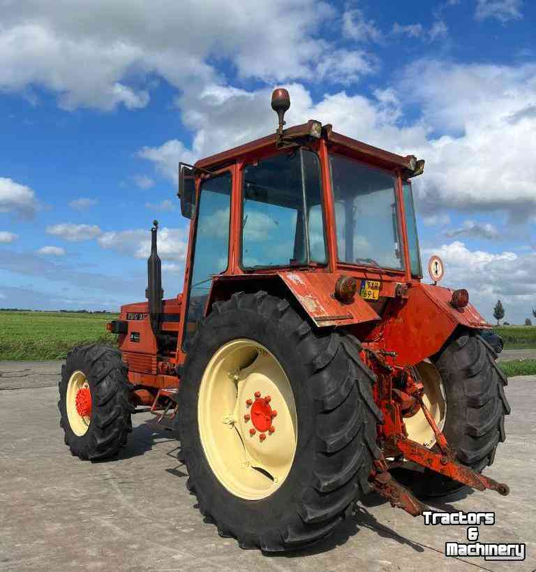 Traktoren Renault 951-4 Tractor