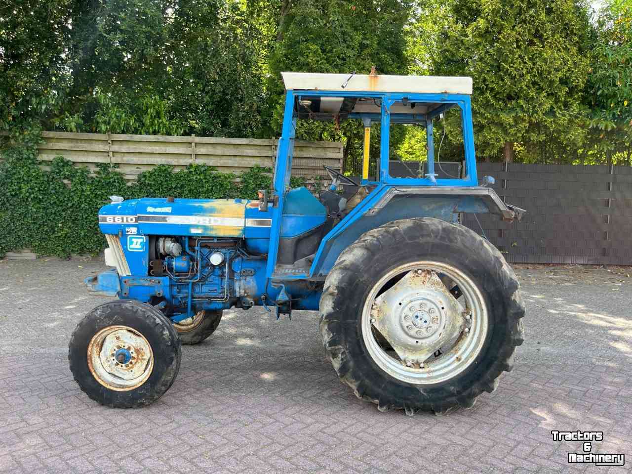 Traktoren Ford 6610