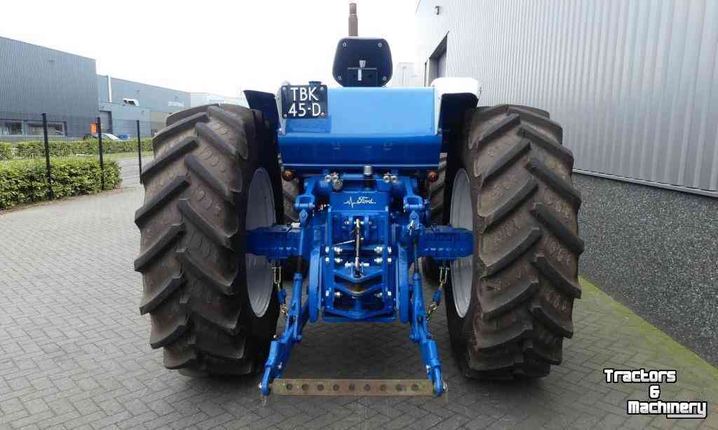 Traktoren Ford 9600 4WD Tractor